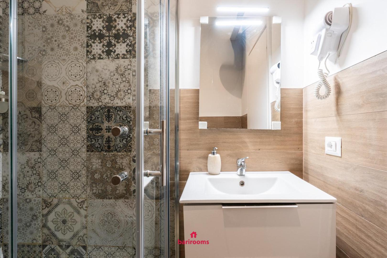 Barirooms - Melo Suites Екстериор снимка